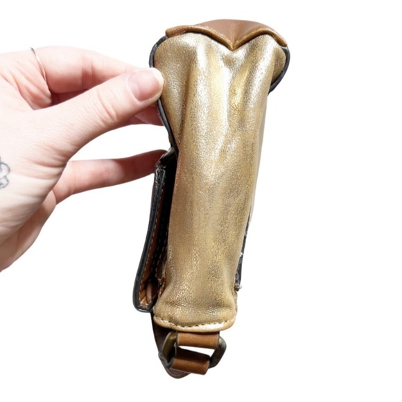 Chaps Metallic Gold Brown Faux Leather Zip Crossbody Bag Functional Stylish Bag - Picture 11 of 16